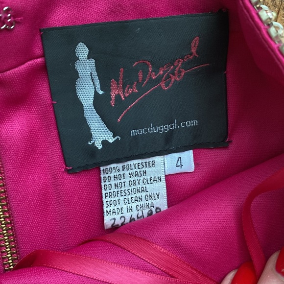 2 Piece Mac Duggal Pink embellished skirt set Festive / event / pageant / Barbie - Picture 12 of 17